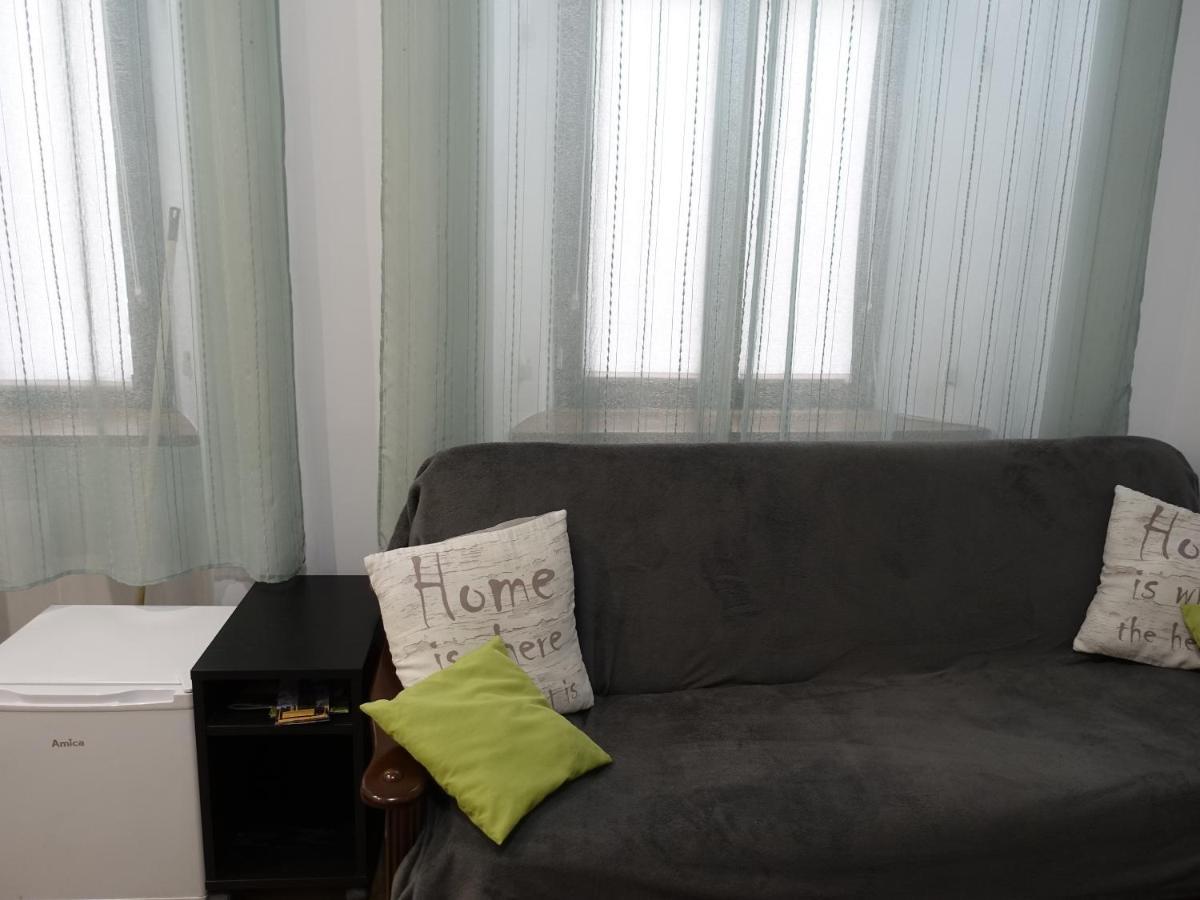Umbrella Guest Rooms Краків Екстер'єр фото