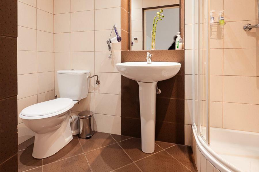 Umbrella Guest Rooms Краків Екстер'єр фото